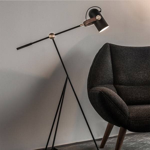 tripod floor lamp